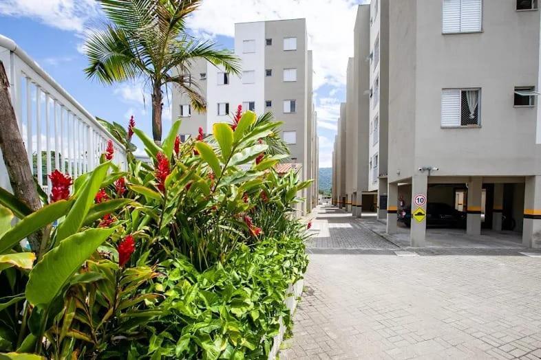Condominio Jdm Das Palmeiras أوباتوبا المظهر الخارجي الصورة